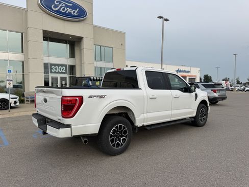 Used 2022 Ford F150 XLT w/ Equipment Group 302A High AWD/4WD image 3