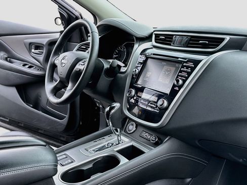 Used 2024 Nissan Murano SV w/ SV Midnight Edition Package AWD/4WD image 15