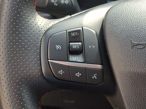 Used 2025 Ford Escape ST-Line FWD image 21