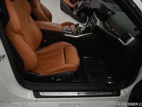 Used 2023 BMW M2 w/ Lighting Package image 18