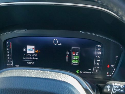 Used 2024 Honda Pilot Elite image 23