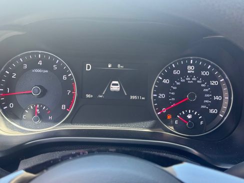 Used 2023 Kia Forte LXS FWD image 6
