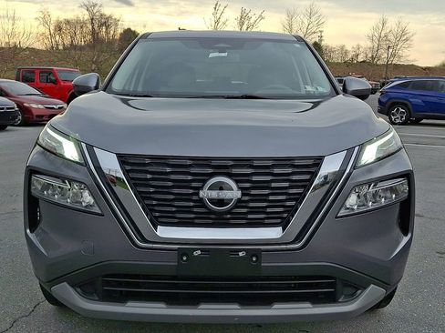 Used 2023 Nissan Rogue SV AWD/4WD image 4