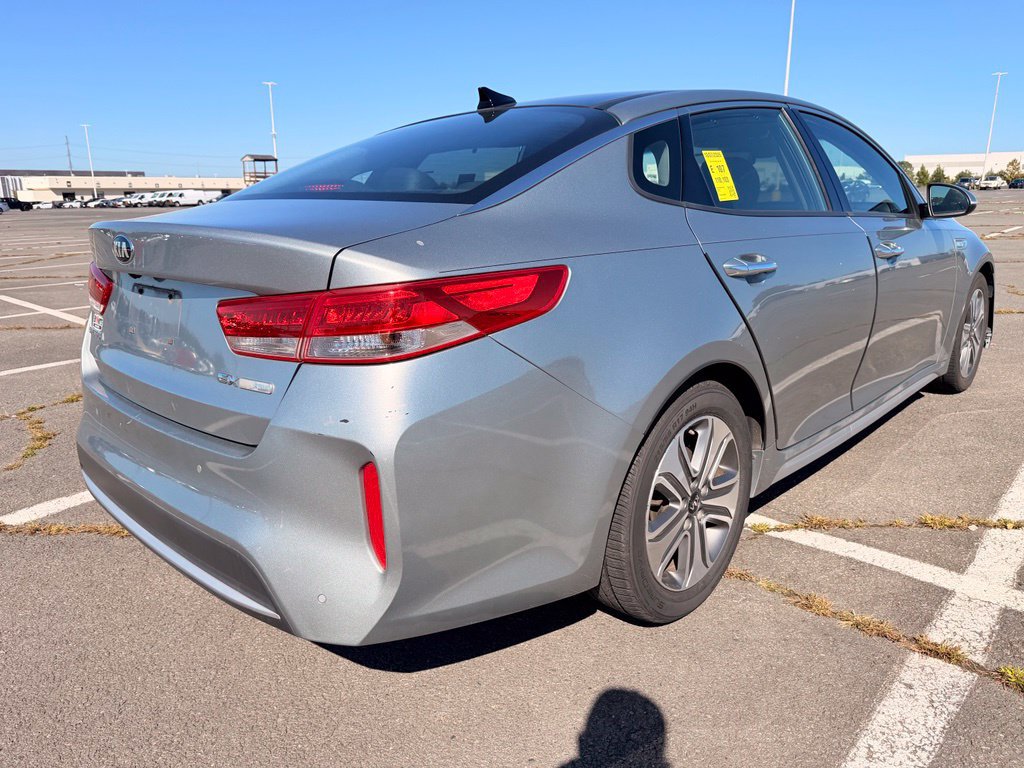 Used 2017 Kia Optima EX w/ Technology Package FWD image 3