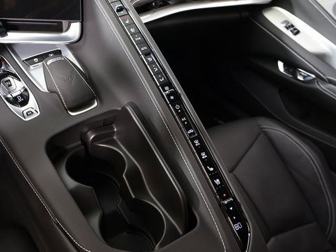 Used 2021 Chevrolet Corvette Stingray Preferred Cpe w/ Battery Protection Package image 56