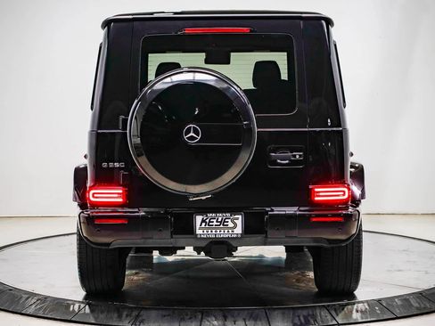Certified 2021 Mercedes-Benz G 550 G 550 image 3