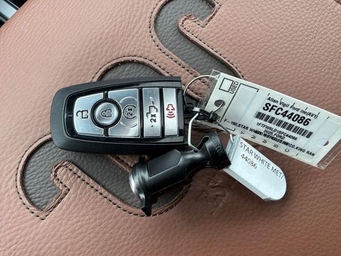 New 2025 Ford F150 King Ranch w/ FX4 Off-Road Package image 29