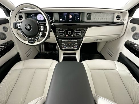 New 2026 Rolls-Royce Phantom image 4