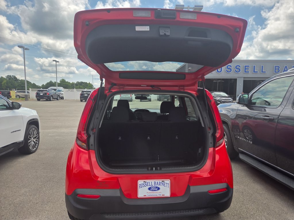 Used 2020 Kia Soul LX FWD image 5