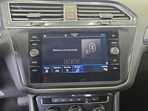 Used 2024 Volkswagen Tiguan Wolfsburg Edition image 22