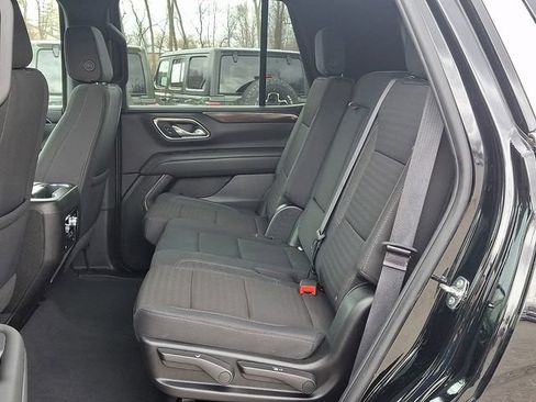 Used 2024 GMC Yukon SLE AWD/4WD image 18