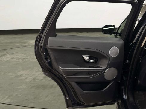 Used 2012 Land Rover Range Rover Evoque Dynamic image 17