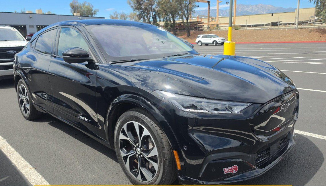 Used 2023 Ford Mustang Mach-E Premium RWD image 3