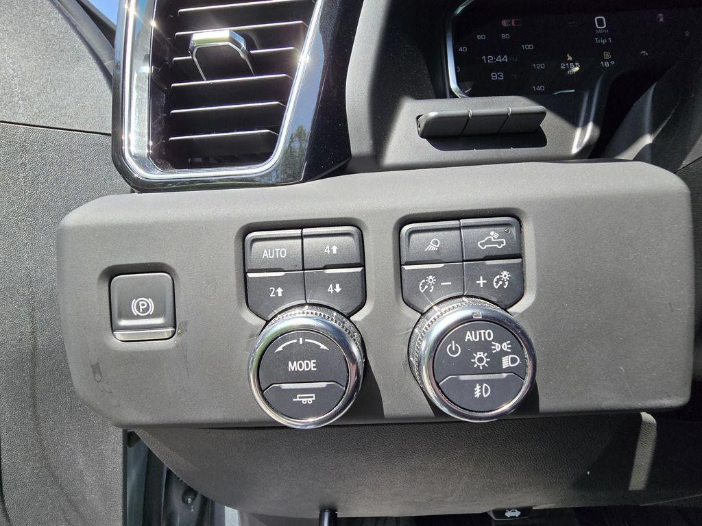Used 2025 GMC Sierra 1500 Denali AWD/4WD image 29