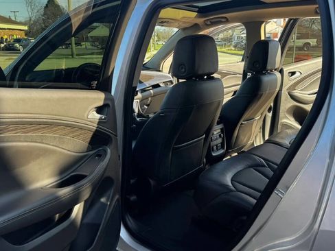 Used 2016 Buick Envision Premium image 18