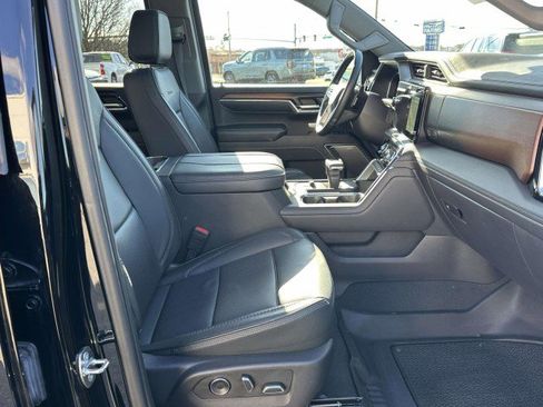 Used 2024 GMC Sierra 1500 Denali w/ Denali Reserve Package image 12