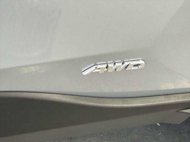 Certified 2025 Toyota RAV4 XLE Premium AWD/4WD image 9