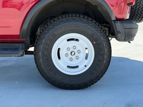 New 2026 Ford Bronco Heritage Edition AWD/4WD image 14