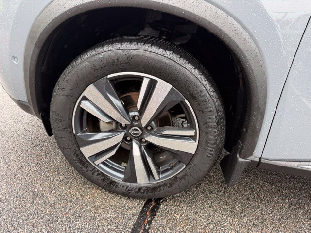 Certified 2023 Nissan Rogue SL w/ SL Premium Package AWD/4WD image 30
