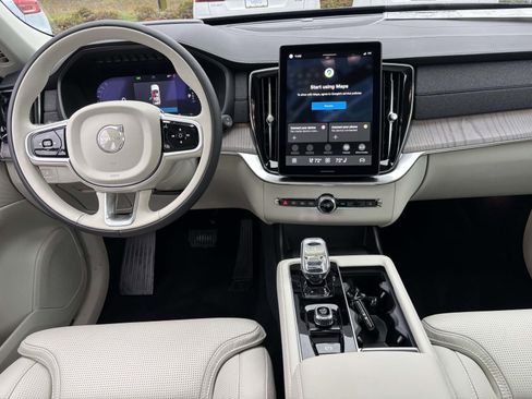 New 2026 Volvo XC90 T8 Ultra w/ Protection Package Premier AWD/4WD image 28