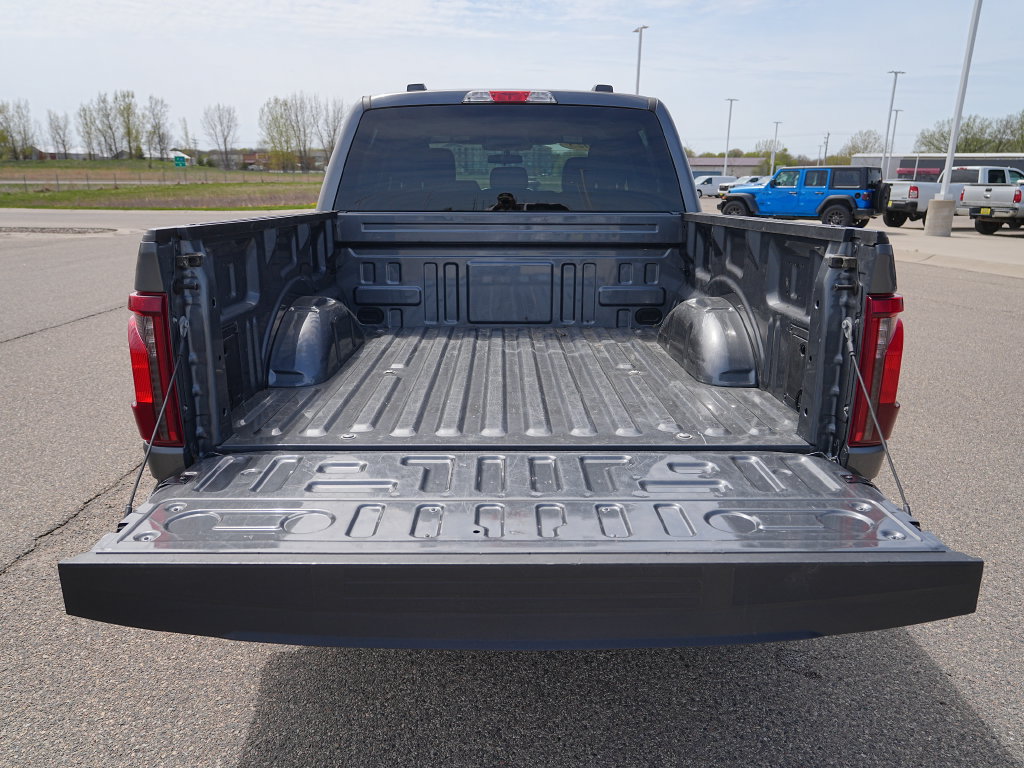 Used 2025 Ford F150 XLT w/ Equipment Group 301A Standard AWD/4WD image 15
