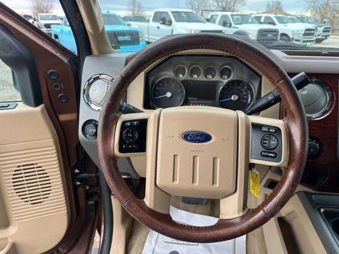 Used 2012 Ford F250 King Ranch w/ King Ranch w/Chrome Pkg image 38