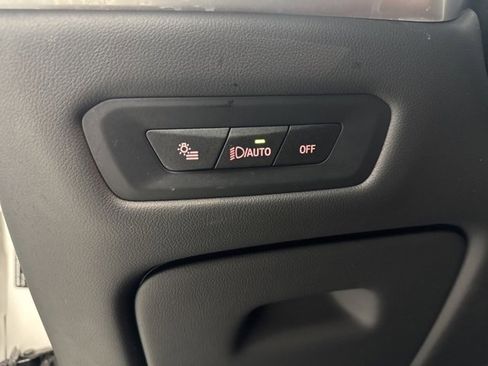 Used 2024 BMW X5 xDrive40i image 11