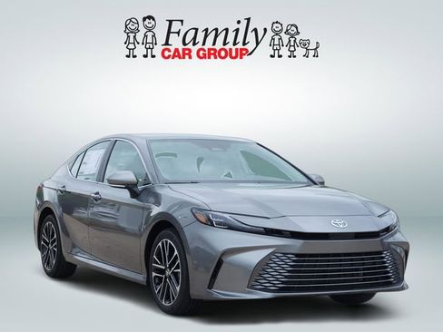 New 2026 Toyota Camry XLE FWD image 2
