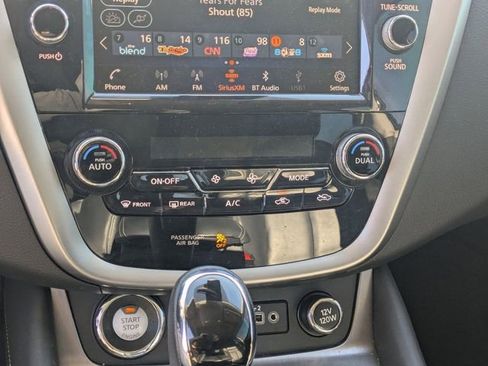 Used 2024 Nissan Murano SL image 20