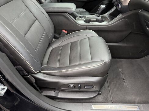 Used 2018 GMC Acadia Denali w/ Technology Package image 33