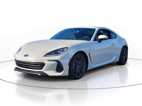 Used 2025 Subaru BRZ Limited image 3