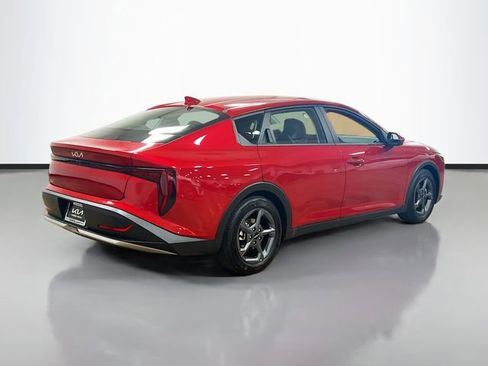 Certified 2025 Kia K4 LXS image 7