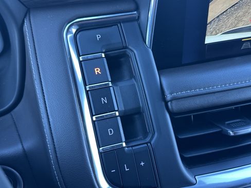 Certified 2024 Chevrolet Tahoe LT RWD image 33