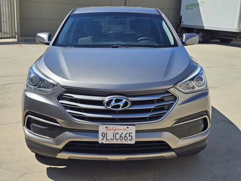 Used 2018 Hyundai Santa Fe Sport AWD/4WD image 2