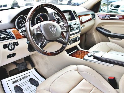 Used 2014 Mercedes-Benz ML 350 4MATIC image 21