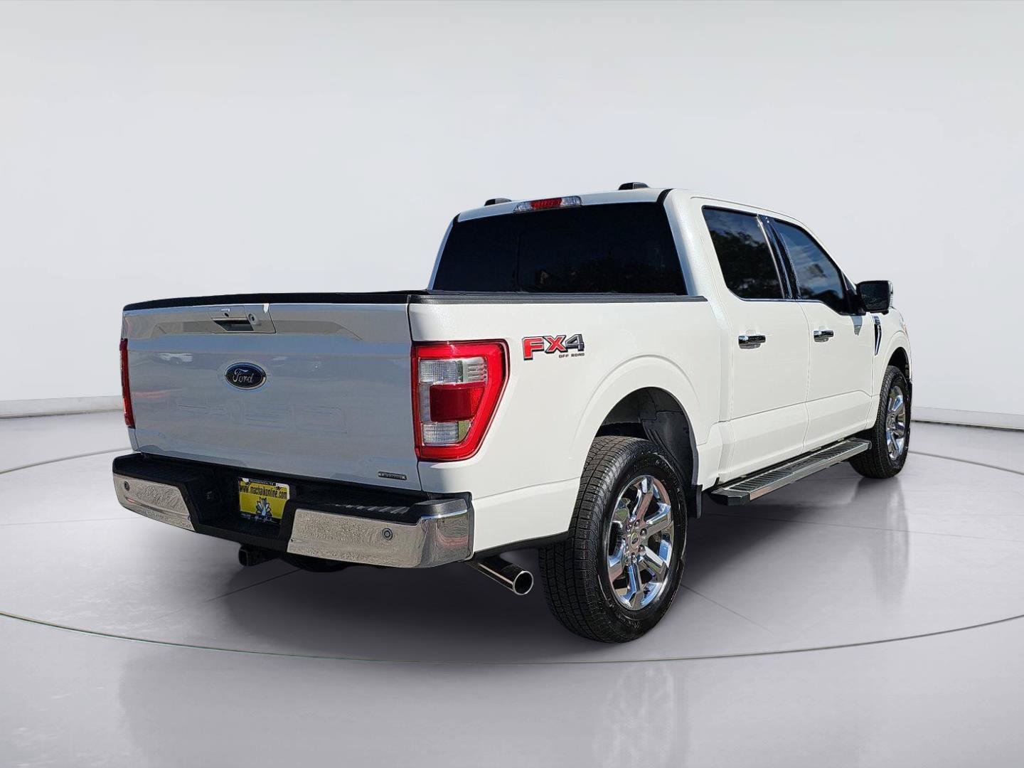 Used 2023 Ford F150 Lariat w/ Trailer Tow Package AWD/4WD image 5