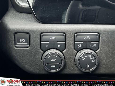 Certified 2025 Chevrolet Silverado 1500 LT image 26