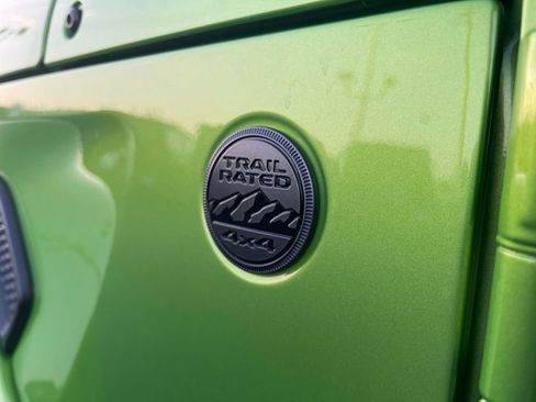 New 2026 Jeep Gladiator Sport AWD/4WD image 16