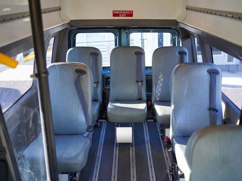 Used 2014 Ford E-350 and Econoline 350 Extended Super Duty w/ Power Group RWD image 22