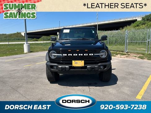 Certified 2023 Ford Bronco Wildtrak AWD/4WD image 3
