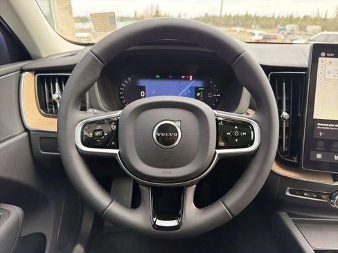 New 2026 Volvo XC60 T8 Plus w/ Climate Package AWD/4WD image 10