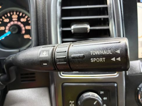 Used 2017 Ford F150 XLT w/ Equipment Group 302A Luxury AWD/4WD image 27