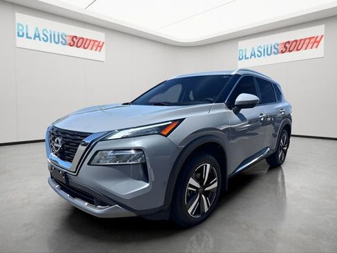 Used 2023 Nissan Rogue SL w/ SL Premium Package AWD/4WD image 7