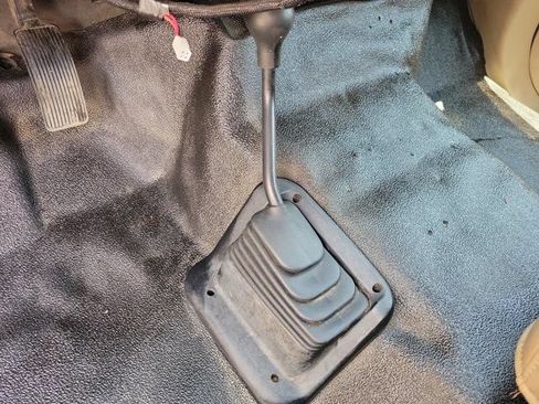 Used 2007 Ford F450 4x4 Regular Cab Super Duty image 9