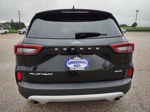 Used 2024 Ford Escape Platinum AWD/4WD image 4