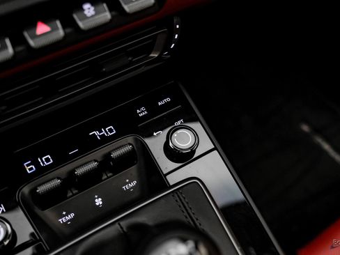 Used 2024 Porsche 911 Carrera GTS image 66