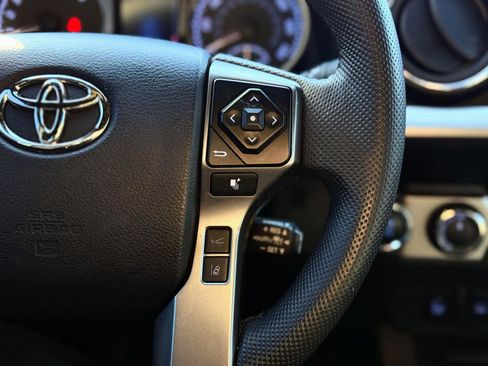 Used 2023 Toyota Tacoma Limited image 19