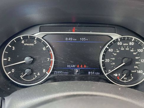 Used 2025 Nissan Altima 2.5 SV FWD image 26