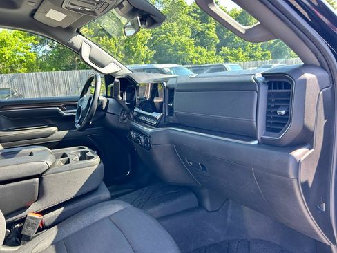 Used 2024 Chevrolet Silverado 1500 LT w/ Protection Package AWD/4WD image 9