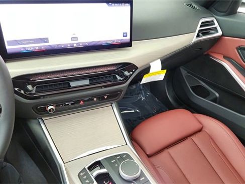 Used 2025 BMW 330i xDrive Sedan image 44